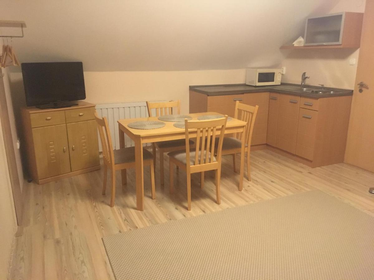 Anonim Apartman Villány Dış mekan fotoğraf
